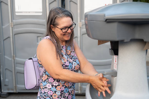 Best Portable toilet rental cost  in Marshfield, WI